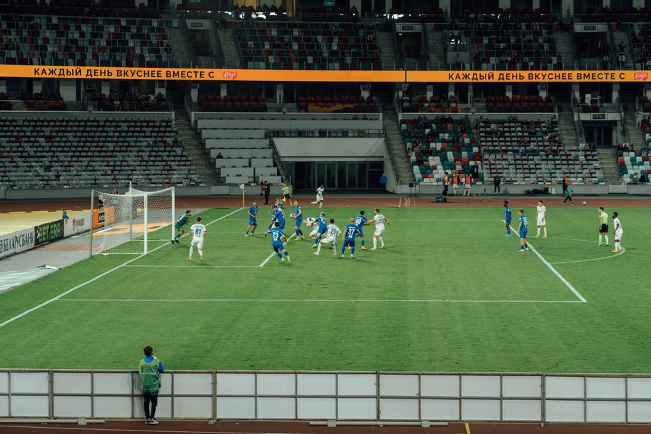 Copa 2026 ao vivo: Estratégia de Hedge (cobertura) para garantir lucro quando o underdog surpresa sai vencendo.